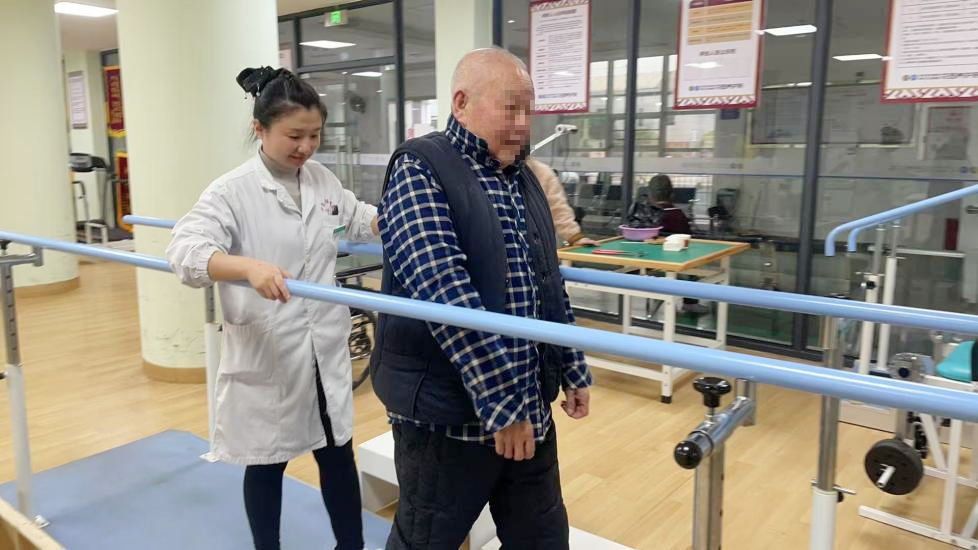 1765964100917386.png 3-01(马赛克).png